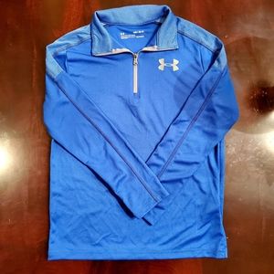 NWOT Boys size medium Under Armour long sleeve